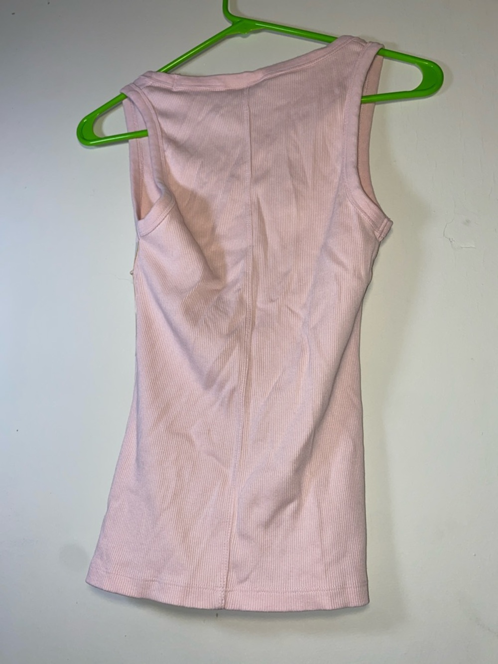 UNIVERSAL THREAD Scoop Neck Ribbed Knit Cropped Tank Top in  Precious Pink - Picture 4 of 5
